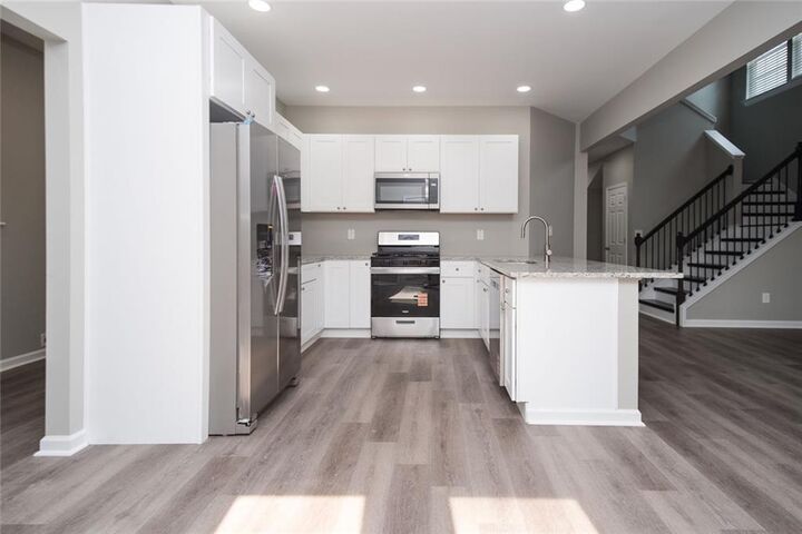 Property Photo:  131 Forest Place  GA 30281 