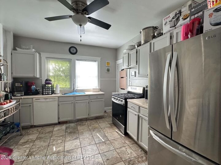 Property Photo:  1601 W Malcolm X Street  MI 48915 