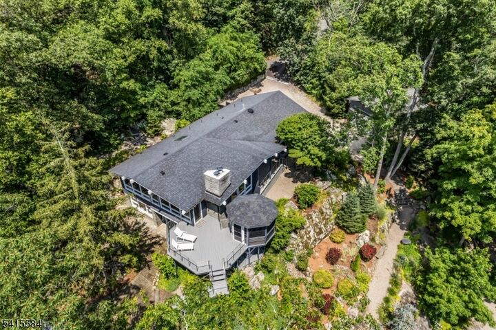 Property Photo:  29 Air Castle Isle  NJ 07821 