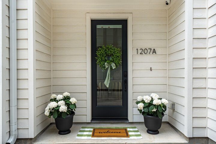 Property Photo:  1207 E 24th Street A  TX 77009 