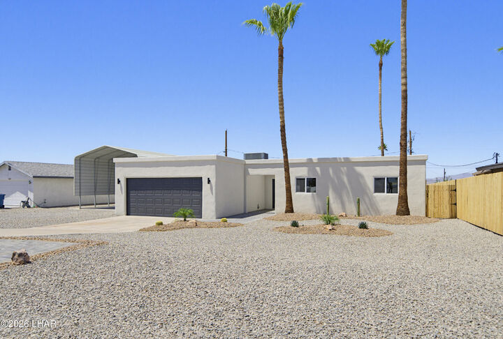 Property Photo: 213 Jade Ln AZ 86403