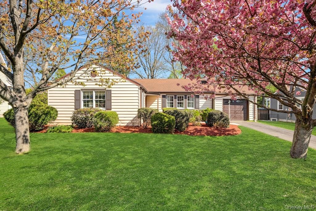Property Photo:  16 Ria Drive  NY 10605 