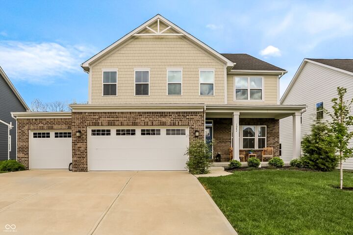Property Photo:  1082 Woodglen Drive  IN 46074 