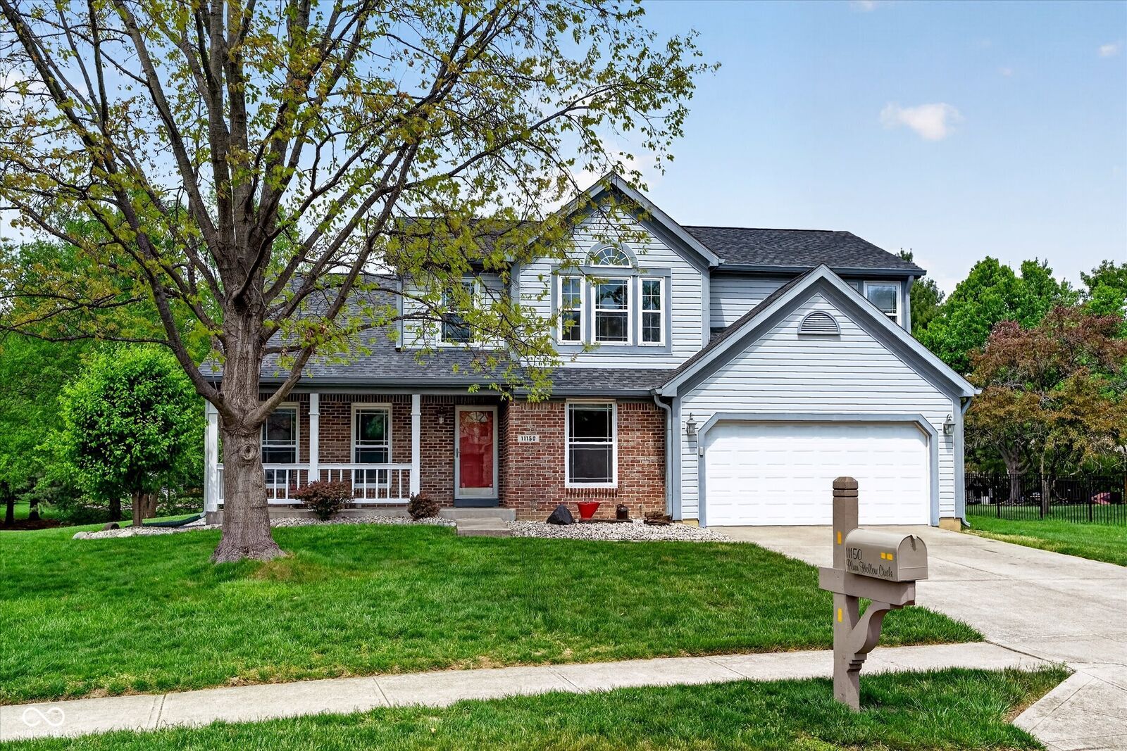Property Photo:  11150 Plum Hollow Circle  IN 46037 
