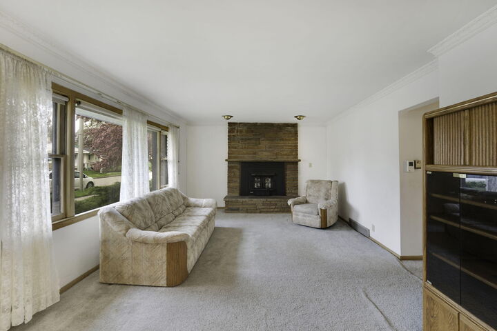 Property Photo:  9830 W Metcalf Pl  WI 53222 