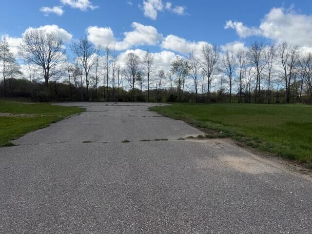 Property Photo: 272 E Dutch Mill Street MI 49327