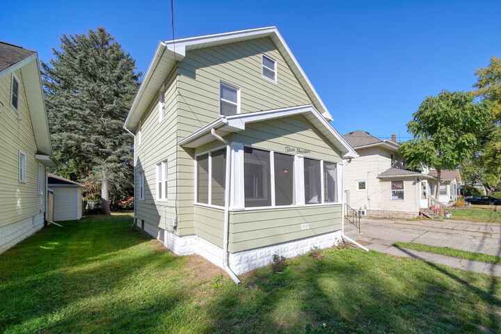Property Photo:  314 Orange Street  MI 49202 