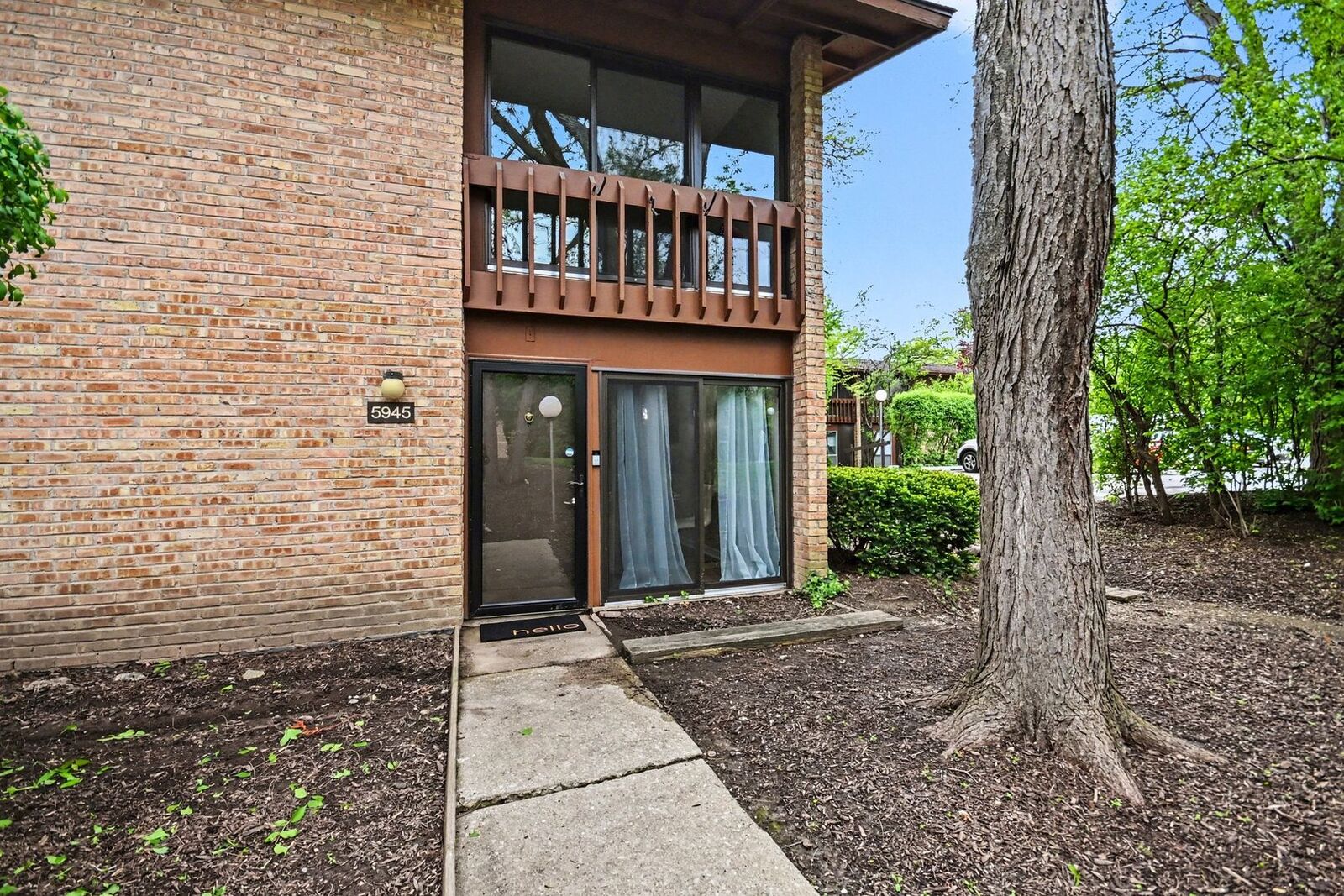 Property Photo:  5945 Meadow Drive  IL 60532 
