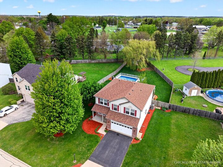 Property Photo: 401 Forest Drive IL 60146