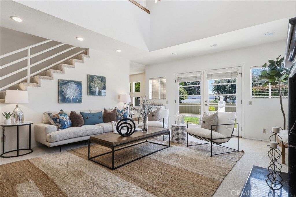 Property Photo:  1600 Flagler  CA 90278 