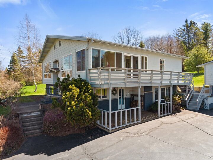 Property Photo:  10 Sunset Drive  ME 04429 