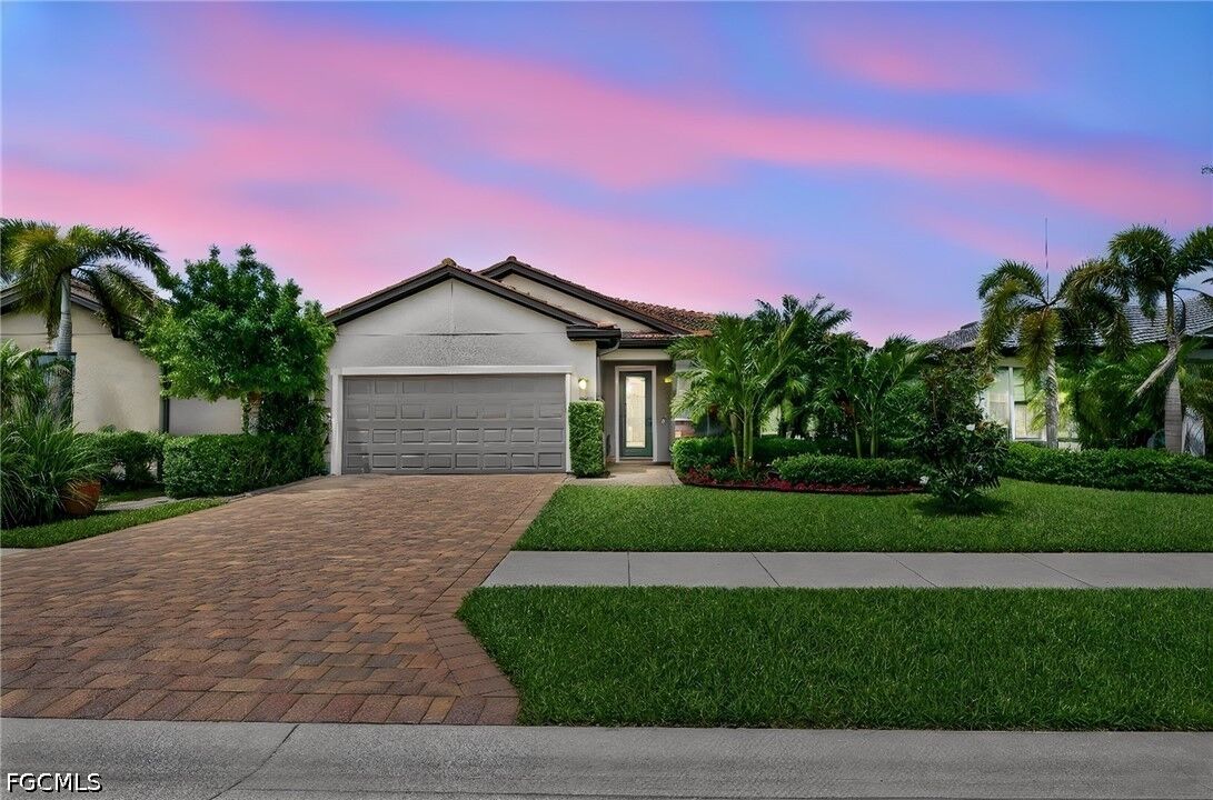 Property Photo:  3573 E Hampton Circle  FL 33920 