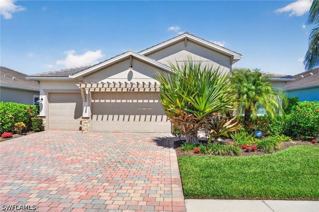 Property Photo:  14746 Nautilus Place  FL 34114 
