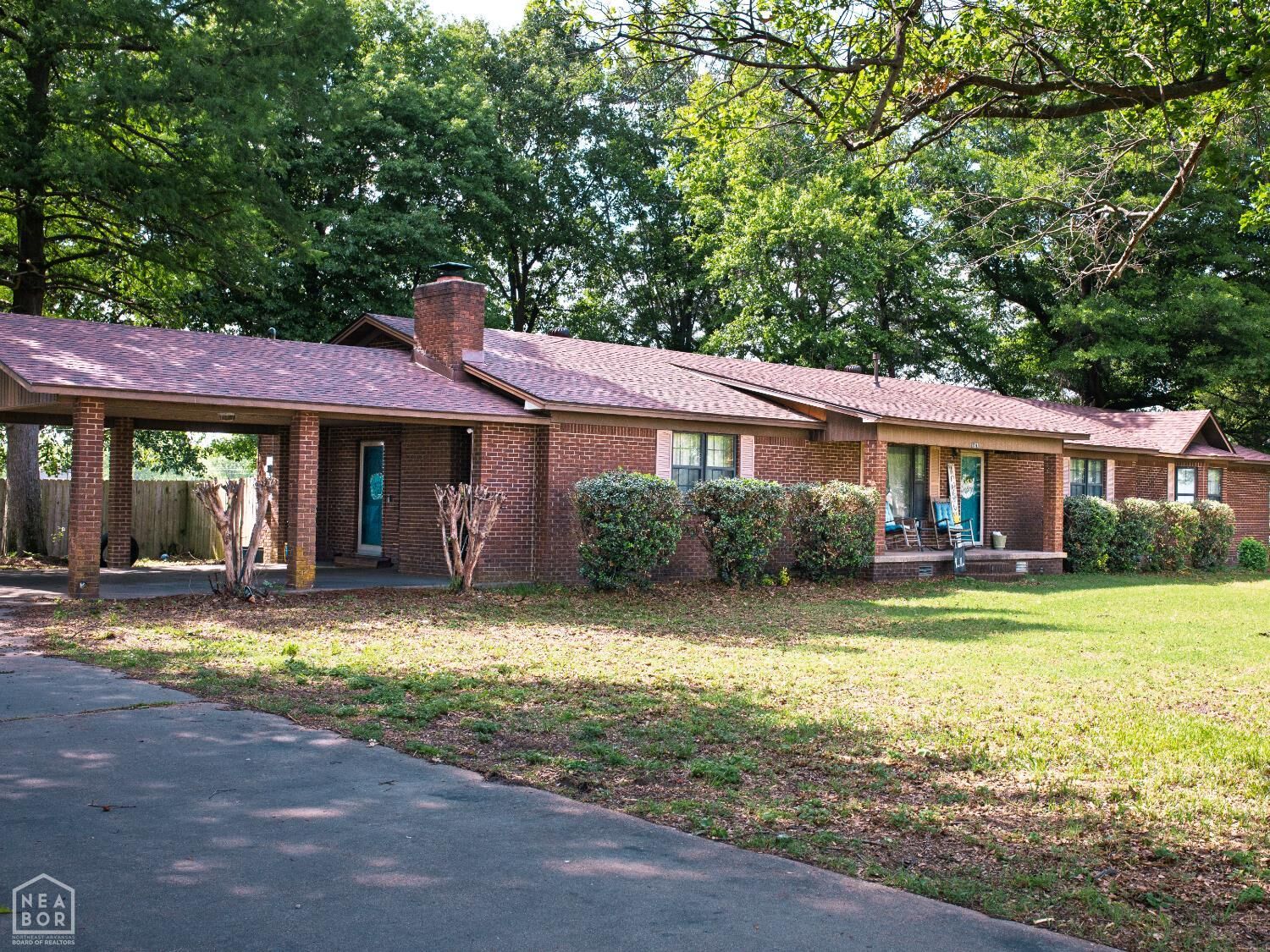 Property Photo:  1607 S Main St  AR 72438 