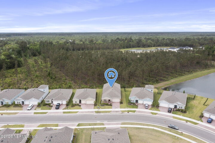 Property Photo:  76101 Estuary Way  FL 32097 
