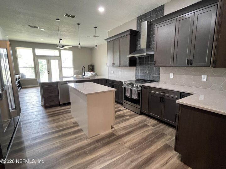 Property Photo:  11668 Oxford Crest Lane  FL 32258 