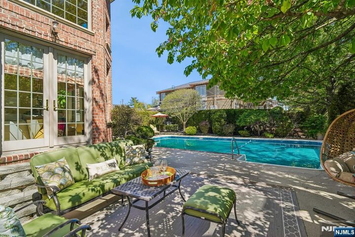 Property Photo:  7 Jean Drive  NJ 07632 