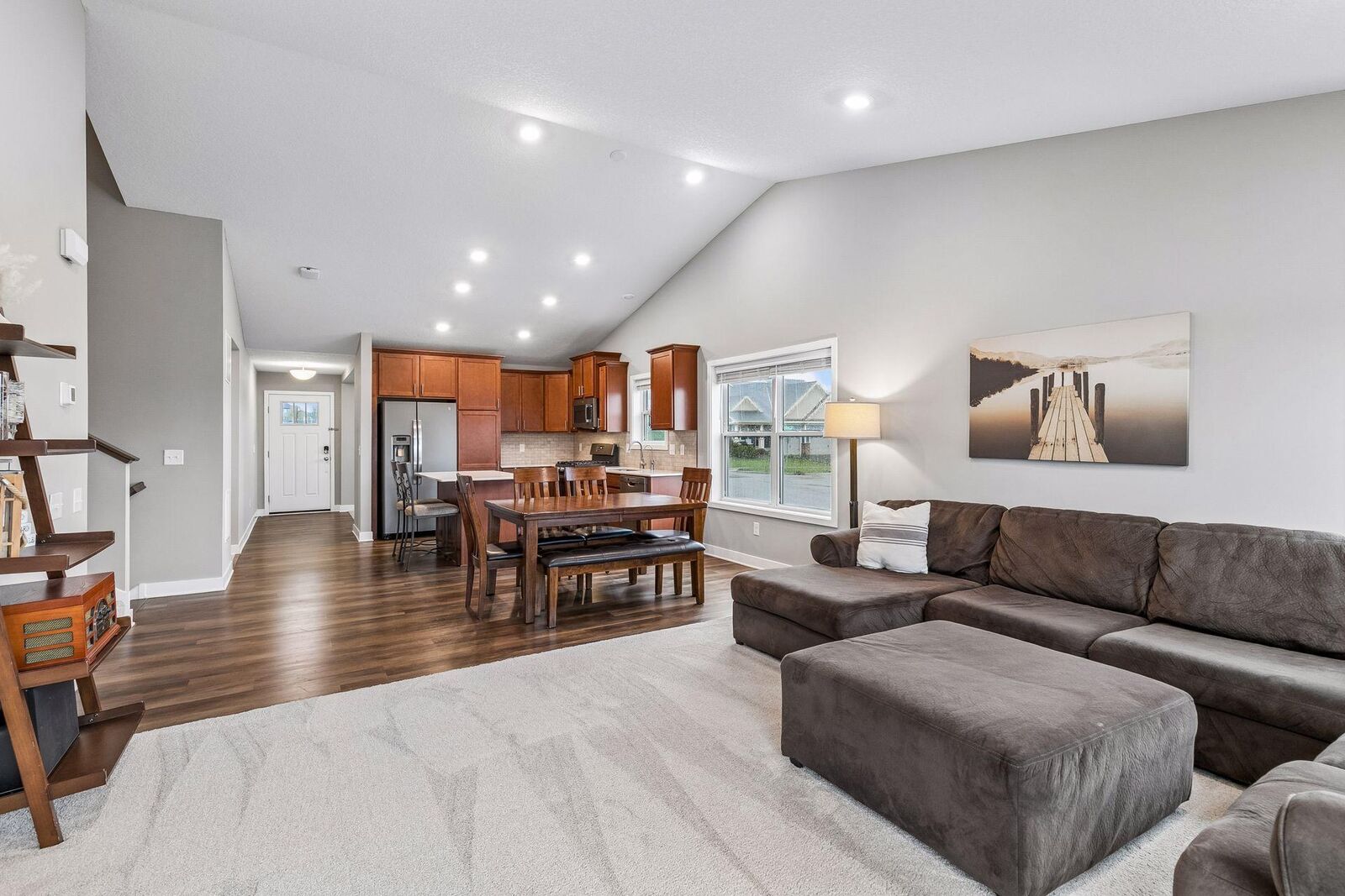 Property Photo:  1418 Nutmeg Circle  MN 55315 