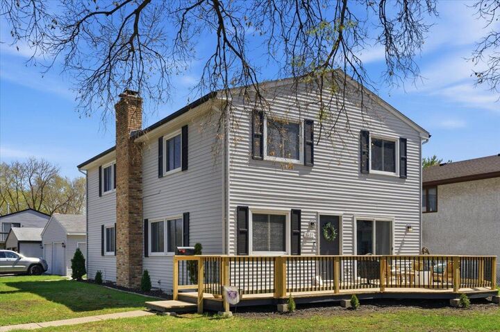 Property Photo:  3601 Rhode Island Avenue S  MN 55426 