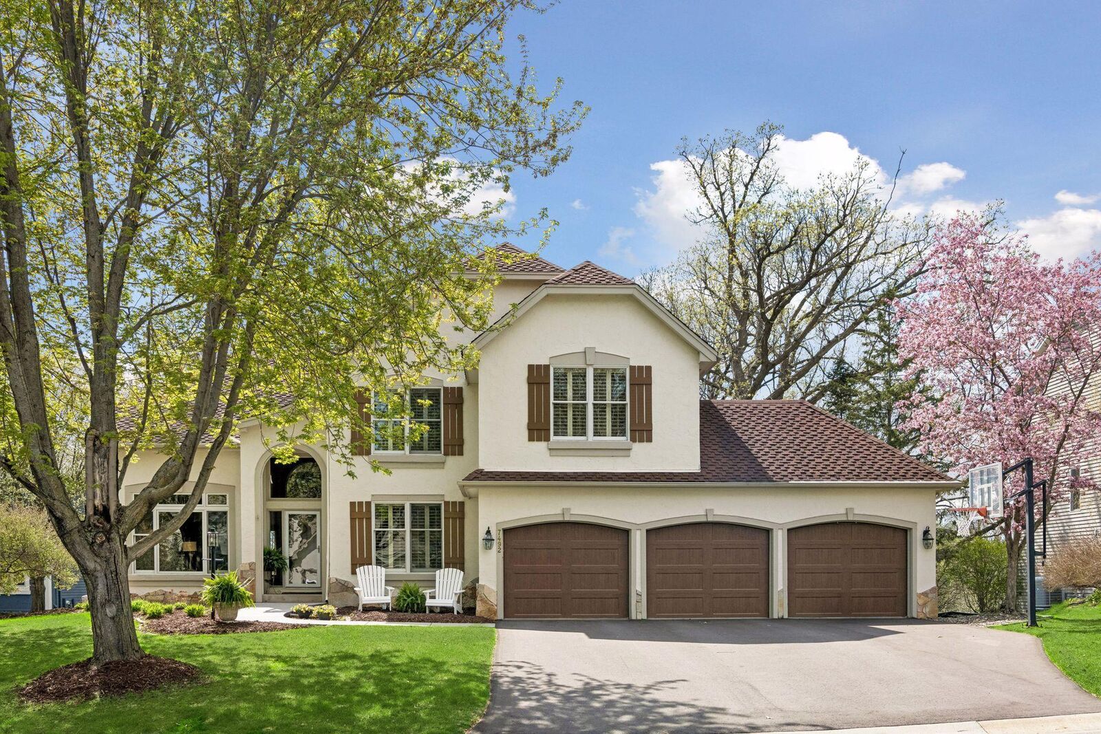 Property Photo:  7492 Bent Bow Trail  MN 55317 