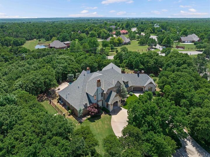 Property Photo: 1416 Territories Drive OK 73034