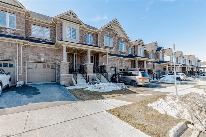 Property Photo:  172 Beckview Drive  ON N2R 0S6 