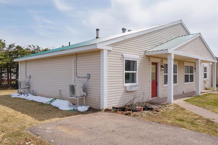 Property Photo: 633 A&Ampb Princess Street PE C0A 1R0