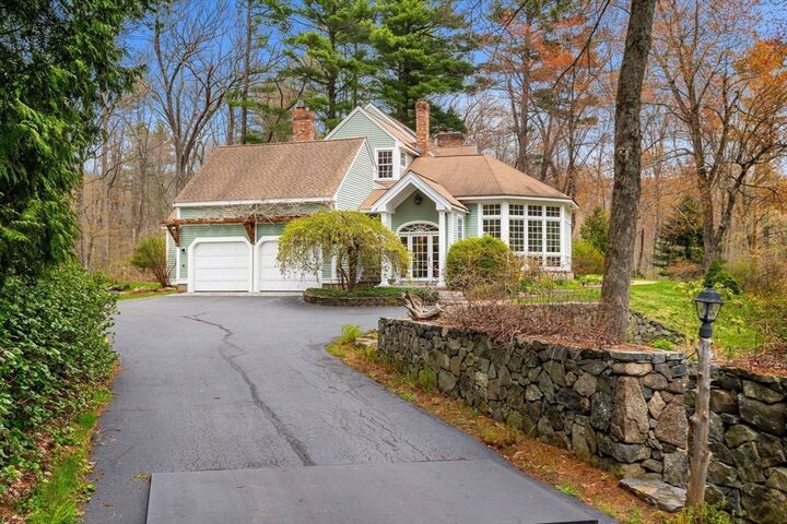 Property Photo:  37 Oak Ridge Rd  MA 01921 