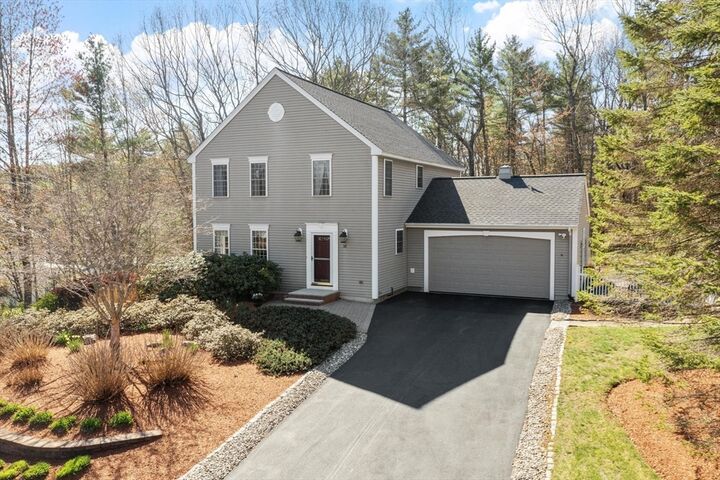 Property Photo:  40 Longwood Dr  MA 01462 