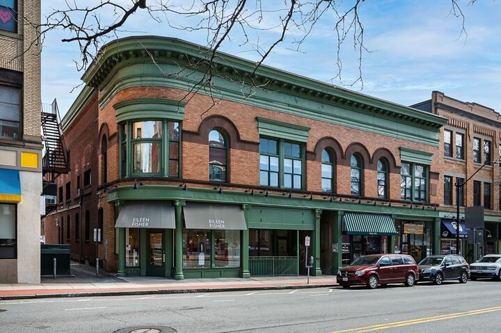 Property Photo:  30 Pleasant Street 5  MA 01060 