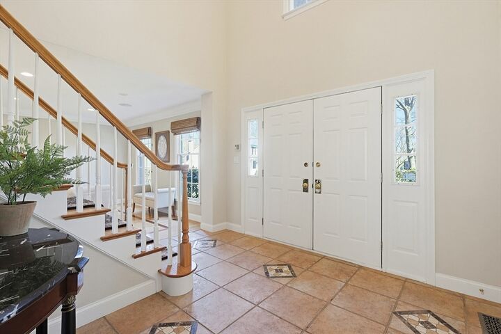 Property Photo:  8 Weyman Ln  MA 02067 