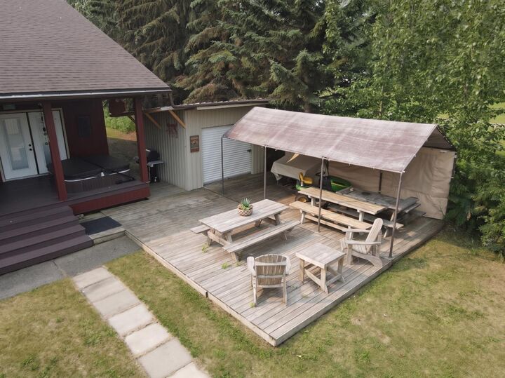 Property Photo: 155 Peace River Avenue AB T0G 1J0