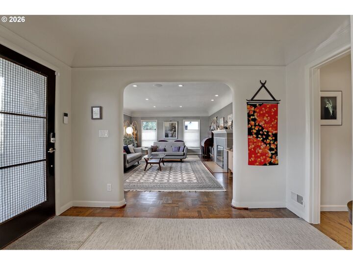 Property Photo:  2838 NE Hamblet St  OR 97212 