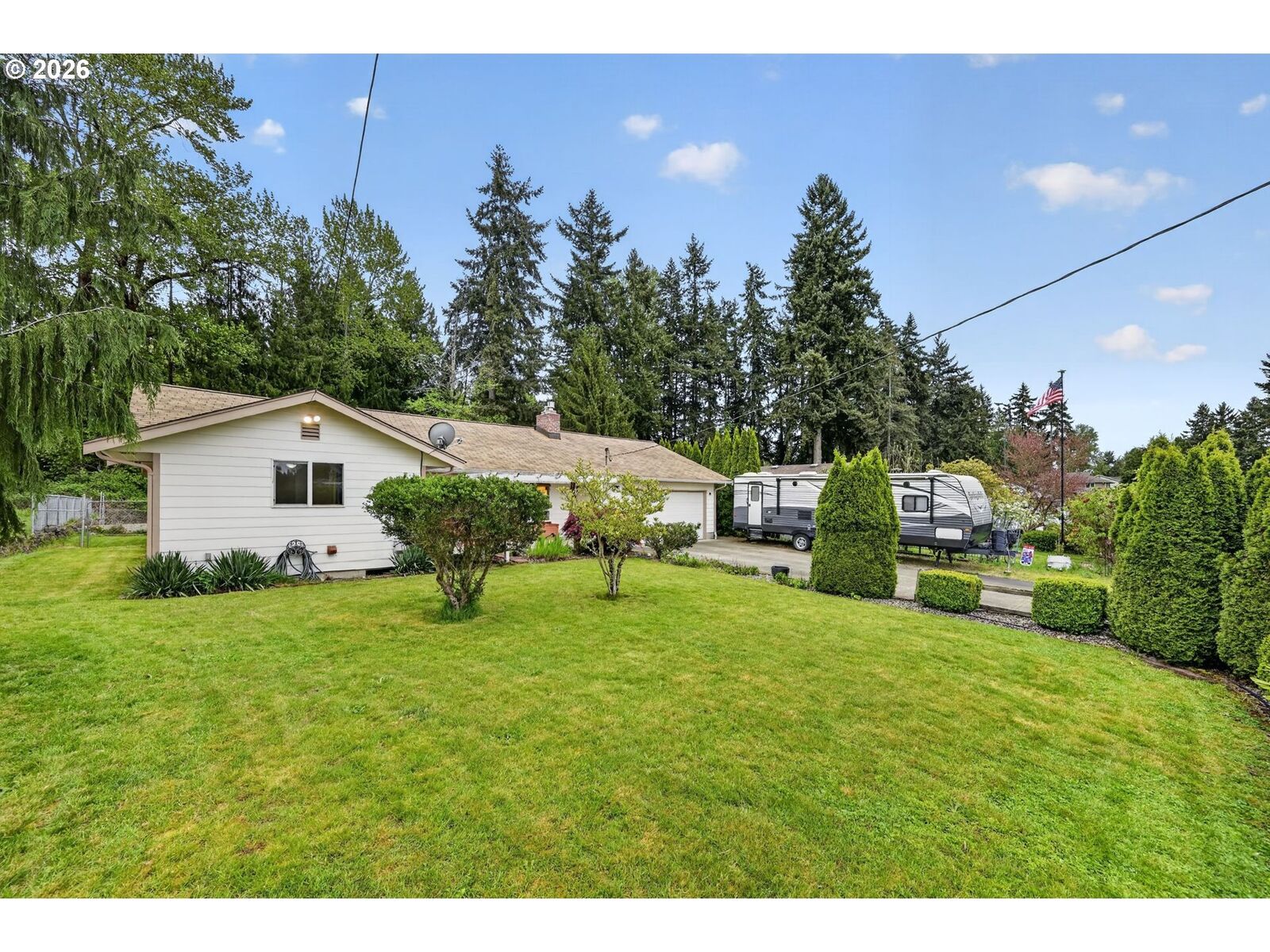 Property Photo:  10609 134th Ave E  WA 98374 