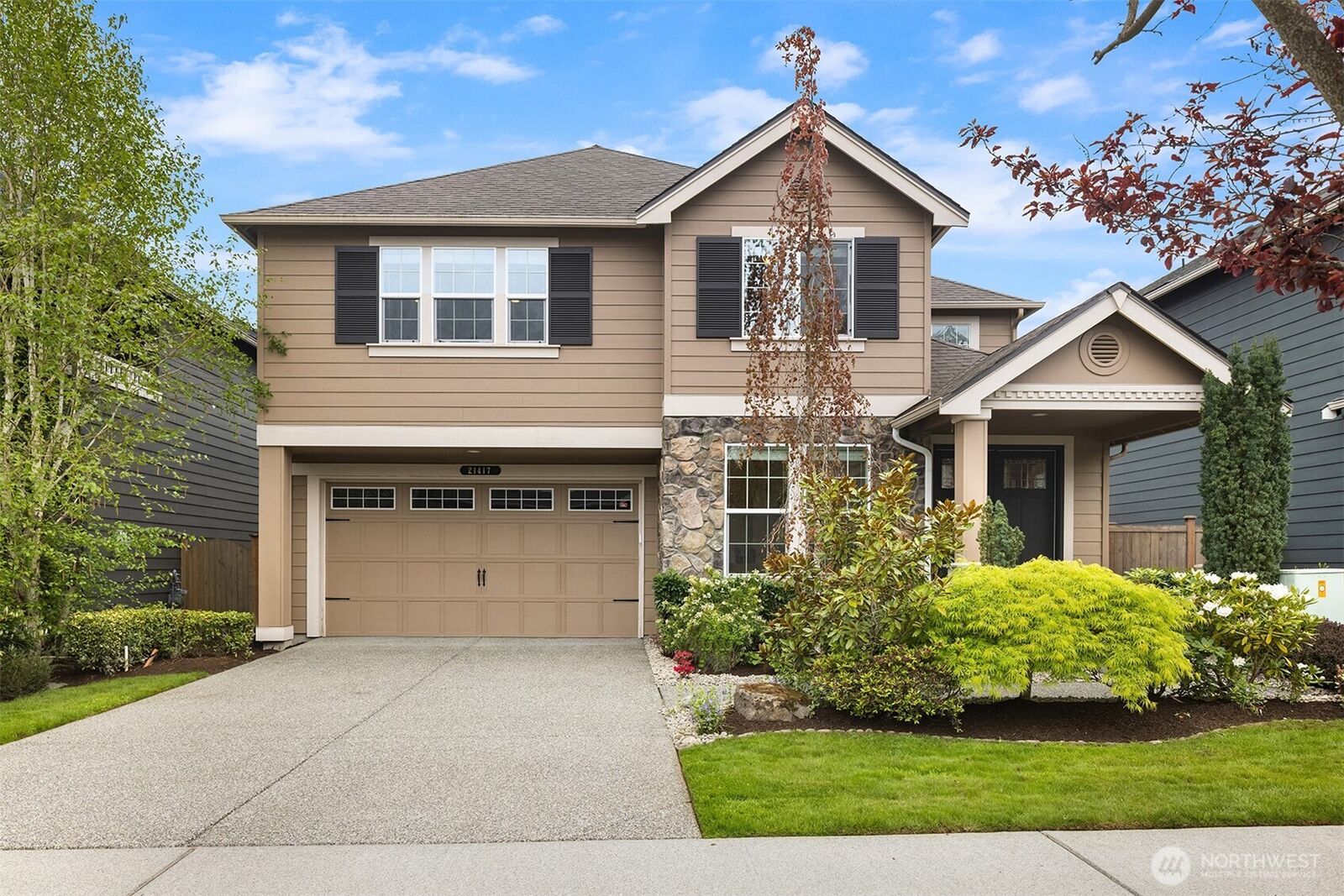 Property Photo:  21417 SE 2nd Street  WA 98074 
