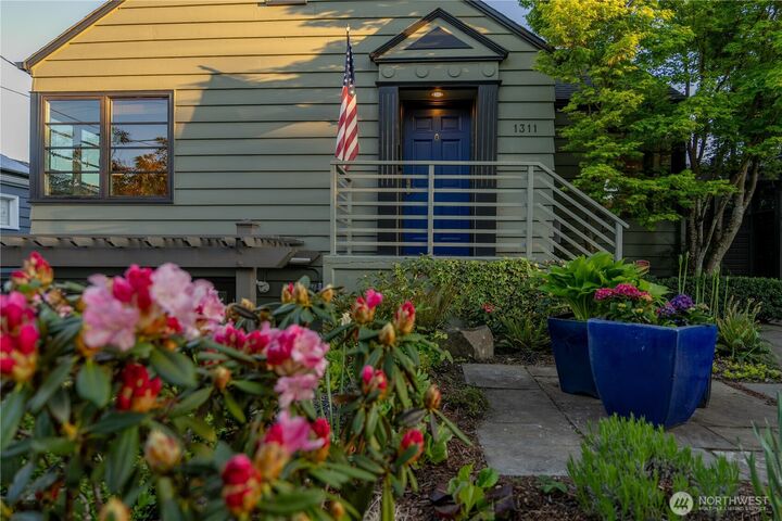 Property Photo:  1311 N 78th Street  WA 98103 
