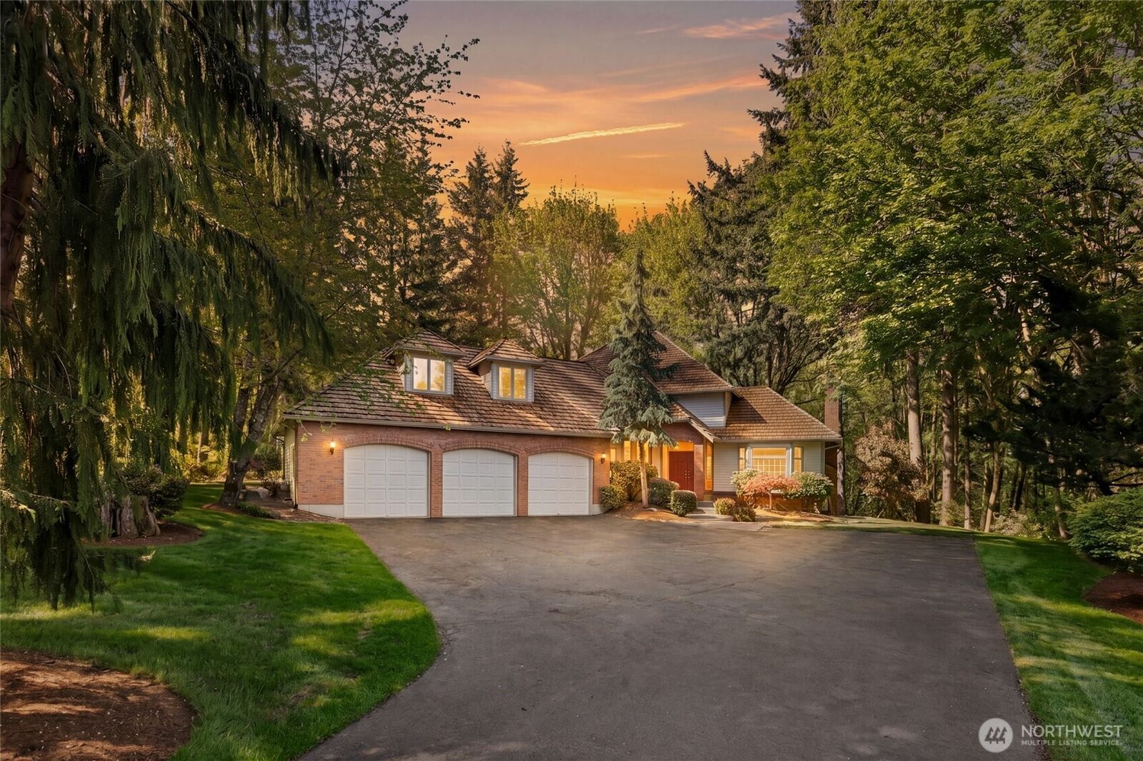 Property Photo:  17812 NE 154th Street  WA 98072 