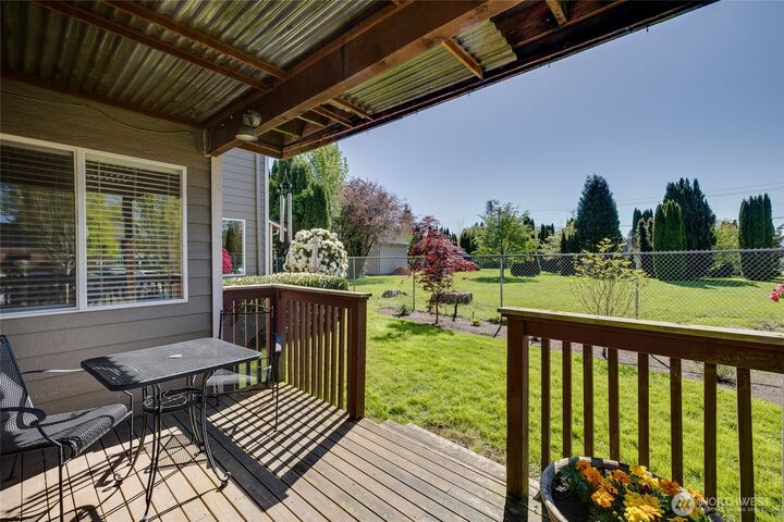 Property Photo:  807 W Main Street B  WA 98272 