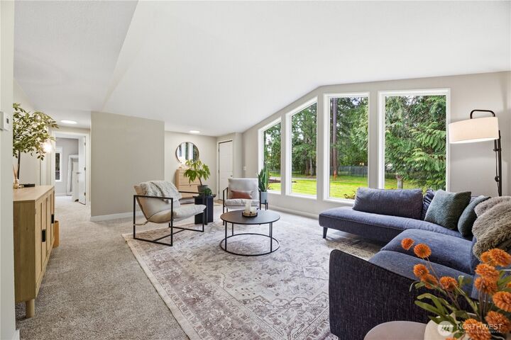 Property Photo:  24720 SE  380th Street  WA 98022 