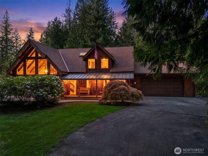 Property Photo:  20816 SE 222nd Street  WA 98038 