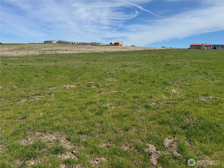 Property Photo:  2  Wenatchee Heights Road  WA 98801 