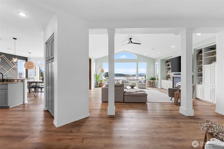 Property Photo:  2411 SW Freund Street  WA 98277 