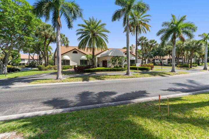 Property Photo:  3333 Jog Park Drive  FL 33467 