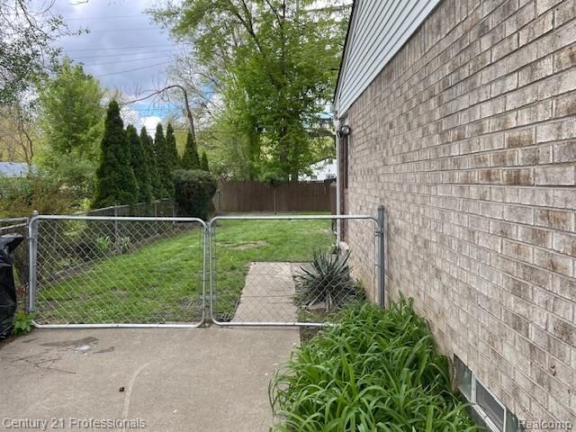 Property Photo:  12111 Inkster Road  MI 48150 
