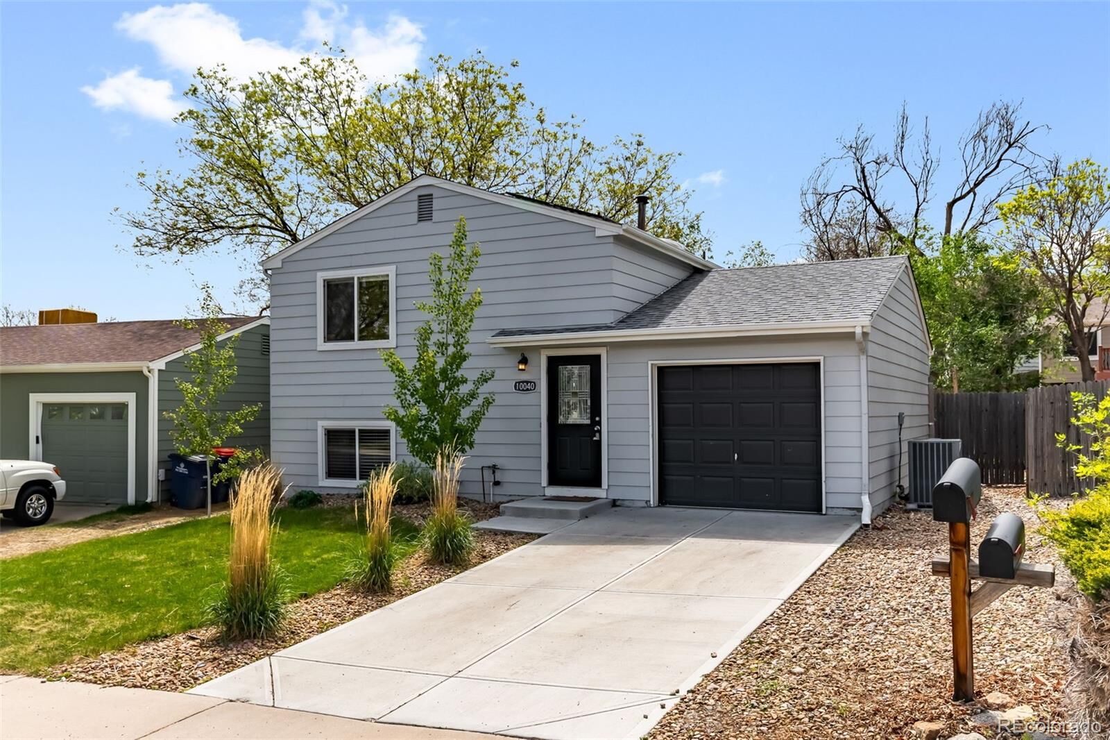 Property Photo: 10040 Holland Court CO 80021
