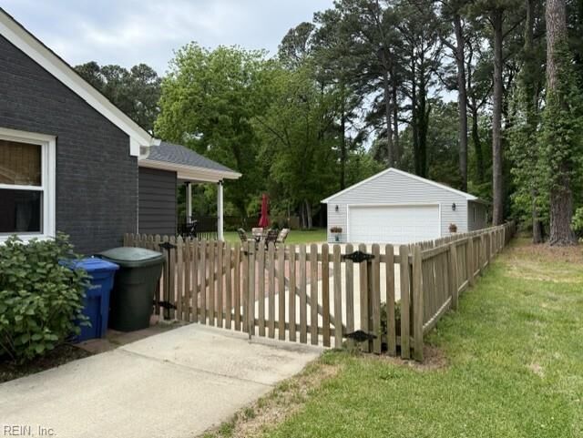 Property Photo:  119 Longwood Dr  VA 23606 