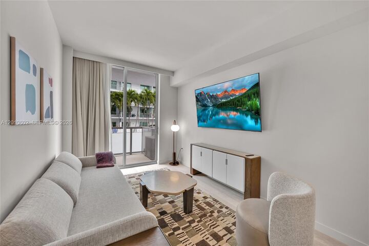 Property Photo:  1611 SW 2nd Ave 414  FL 33129 