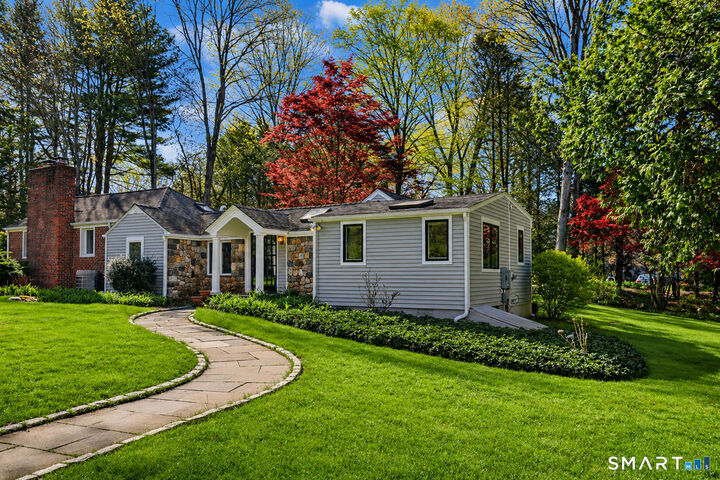 Property Photo:  815 Valley Road  CT 06840 