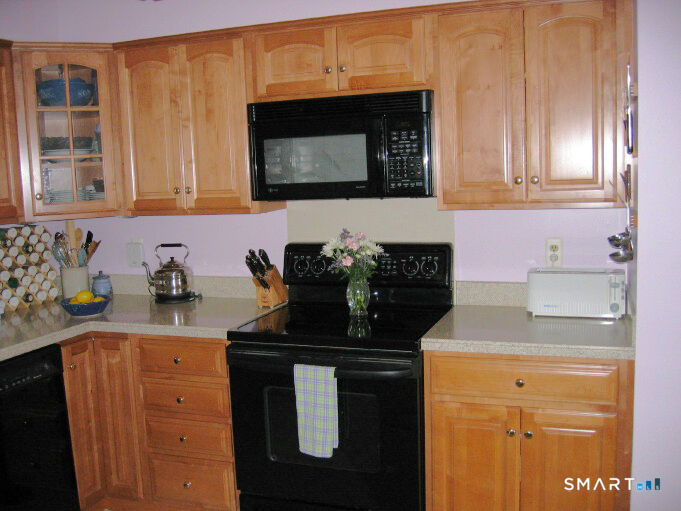 Property Photo:  55 Beauvue Terrace  CT 06606 
