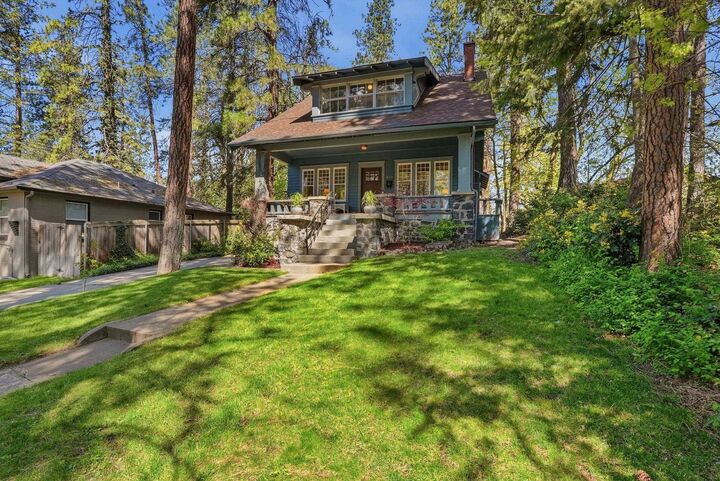 Property Photo:  943 E 16th Ave  WA 99203 